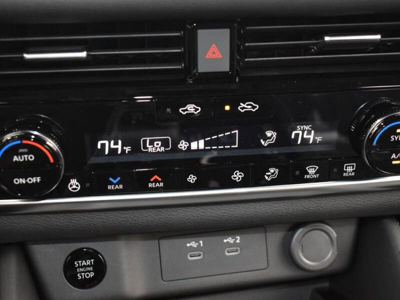 2025 Nissan Rogue Platinum