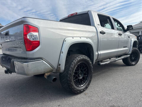 2016 Toyota Tundra SR5