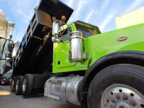 2004 Peterbilt 357