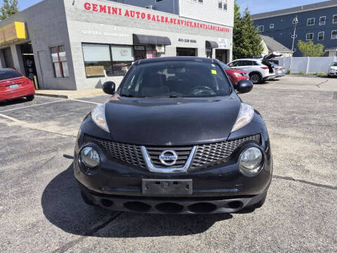 2011 Nissan JUKE S