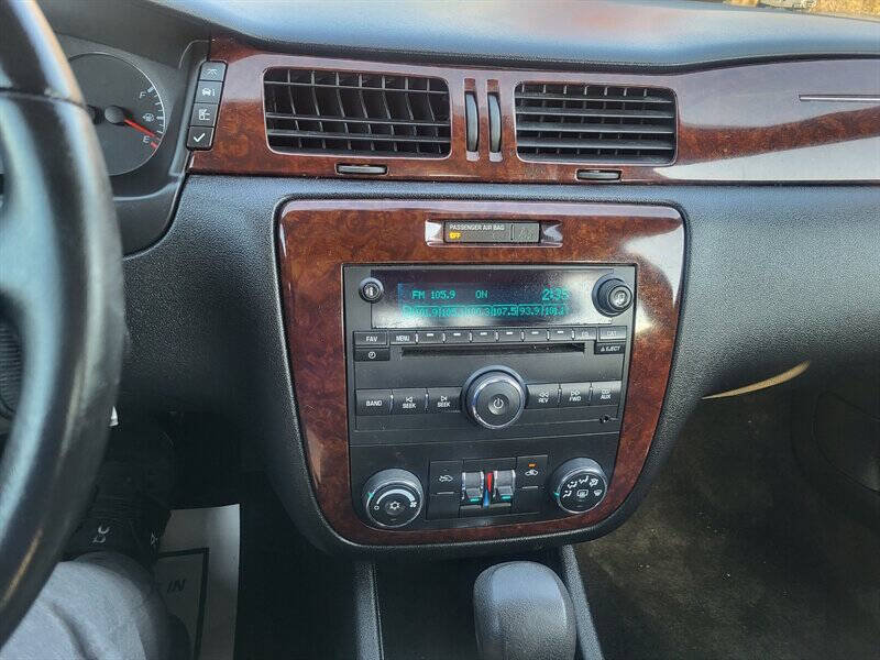 2011 Chevrolet Impala LT