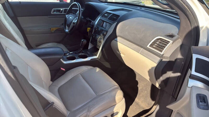 2012 Ford Explorer XLT