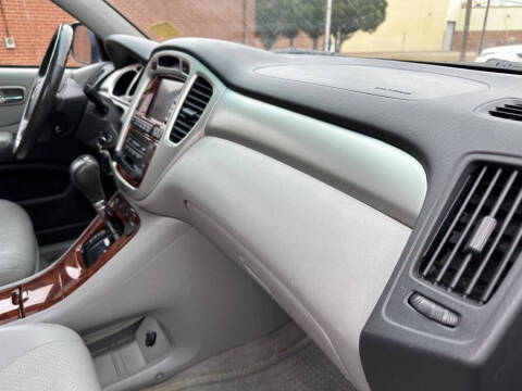 2006 Toyota Highlander Hybrid
