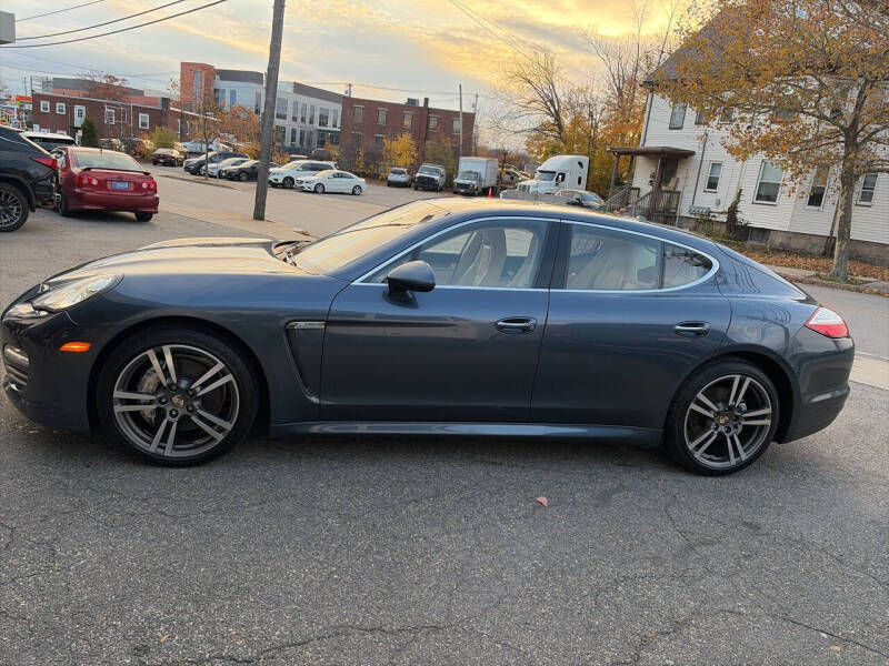 2012 Porsche Panamera 4S
