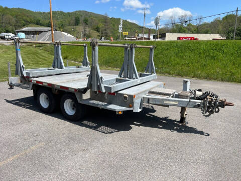 2001 Sauber 1529 4R for sale at Henderson Truck & Equipment Inc. in Harman WV