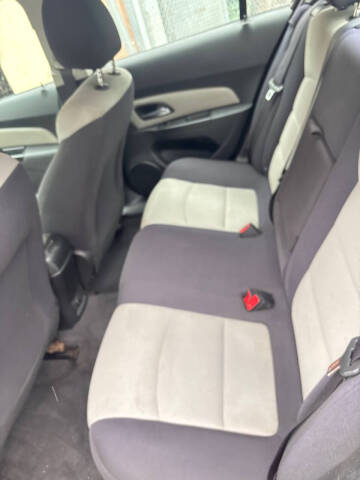 2014 Chevrolet Cruze LS Auto