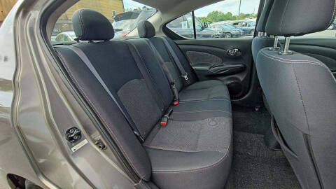 2014 Nissan Versa 1.6 SV