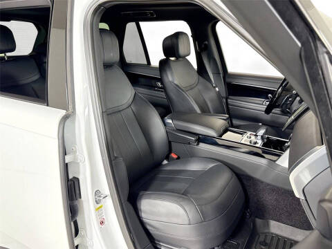 2023 Land Rover Range Rover P400 SE