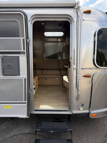 2016 Airstream 25FB