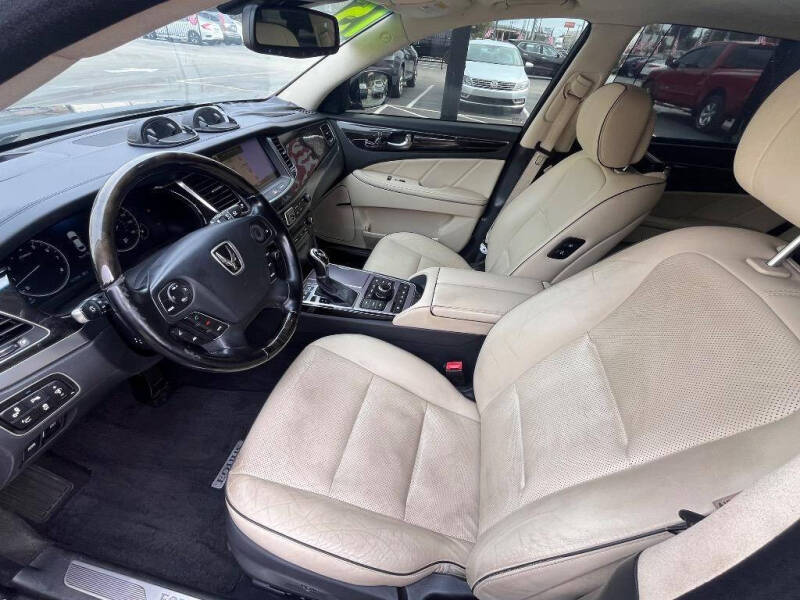 2015 Hyundai Equus Signature