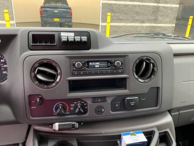 2025 Ford E-Series