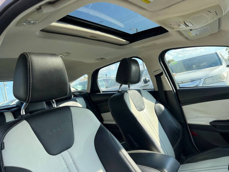 2012 Ford Focus Titanium