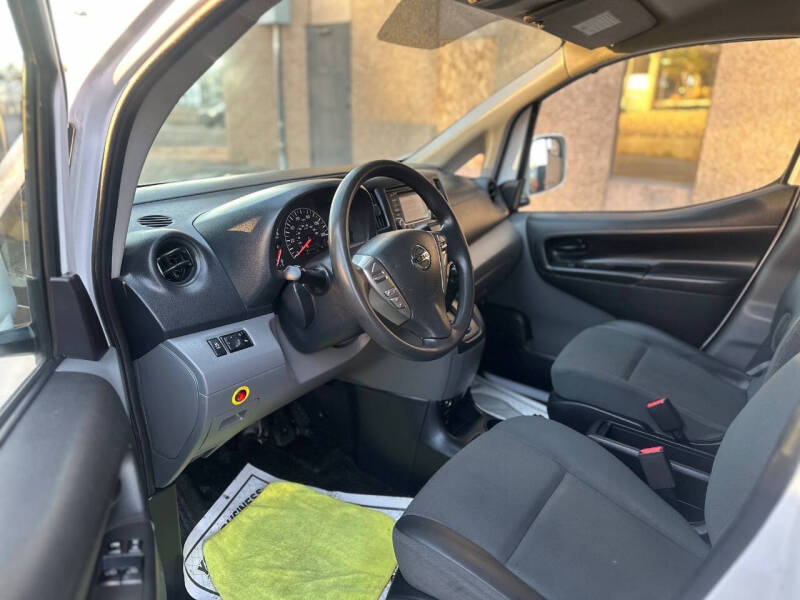 2019 Nissan NV200