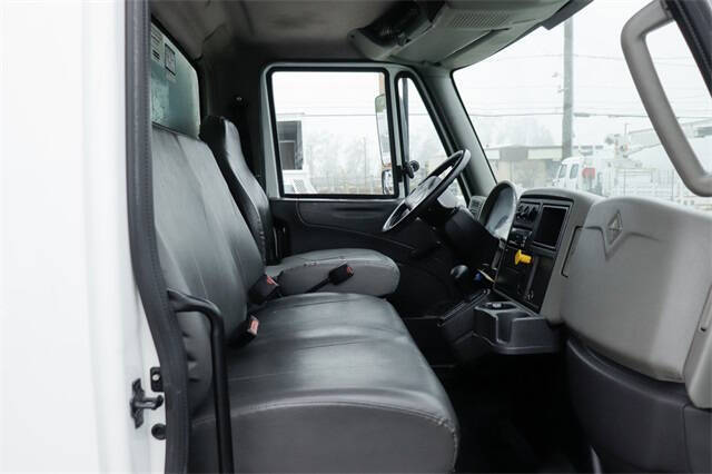 2018 International DuraStar 4300