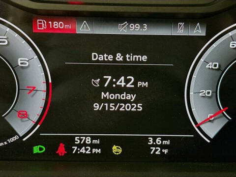 2024 Audi Q3 quattro S line Prem Plus 45 TFSI