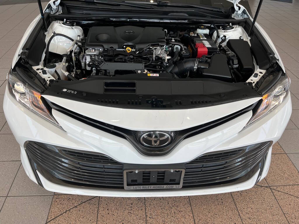 2018 Toyota Camry for sale at Auto Haus Imports in Grand Prairie, TX