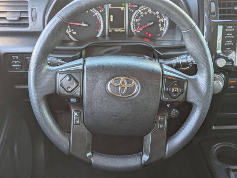 2024 Toyota 4Runner TRD Off-Road