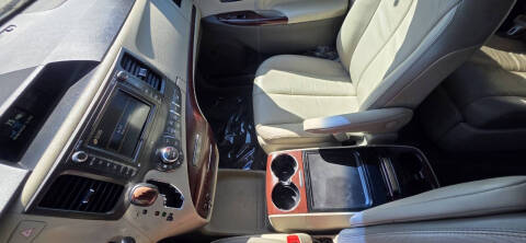 2014 Toyota Sienna Limited 7-Passenger