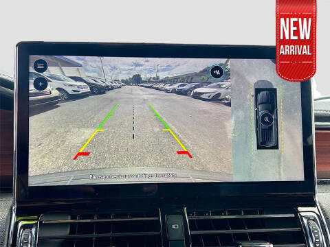 2023 Lincoln Navigator Standard