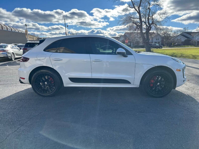 2017 Porsche Macan GTS