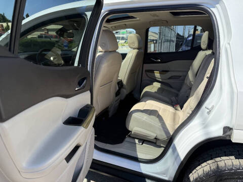 2019 GMC Acadia Denali