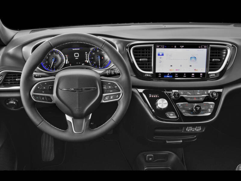 2026 Chrysler Voyager LX