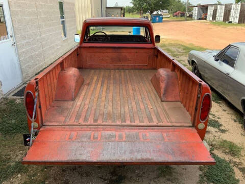 1969 Dodge D200 Pickup