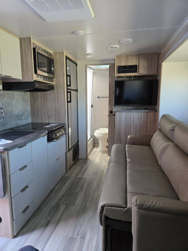 2021 Winnebago Micro Minnie