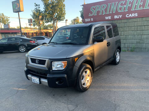 2005 Honda Element for sale at SPRINGFIELD BROTHERS LLC in Fullerton CA