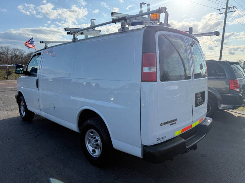 2016 Chevrolet Express 2500