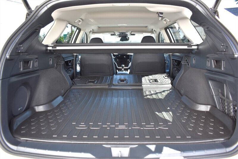 2024 Subaru Outback Touring XT
