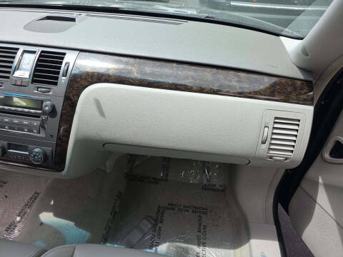 2008 Cadillac DTS Luxury I