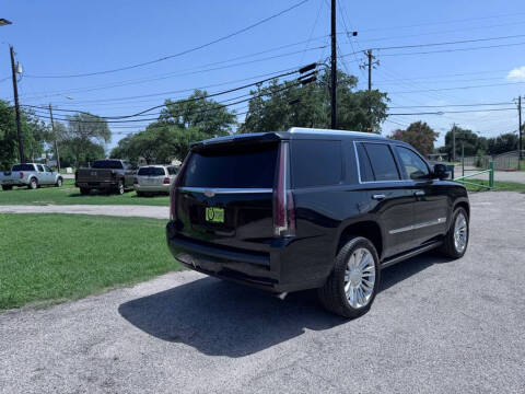 2016 Cadillac Escalade Platinum