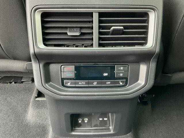 2026 Volkswagen Atlas SEL Premium R-Line 4Motion