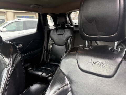 2015 Jeep Cherokee Altitude