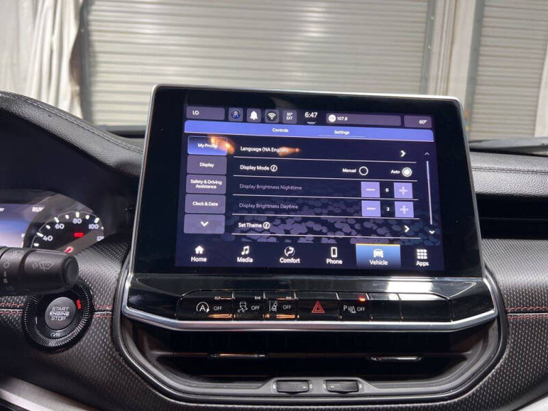 2025 Jeep Compass Trailhawk