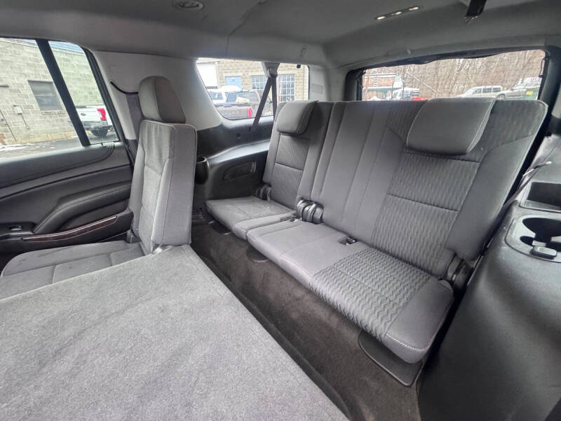 2016 Chevrolet Suburban LS