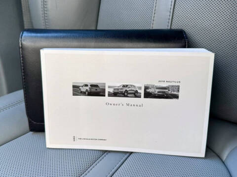 2019 Lincoln Nautilus Reserve