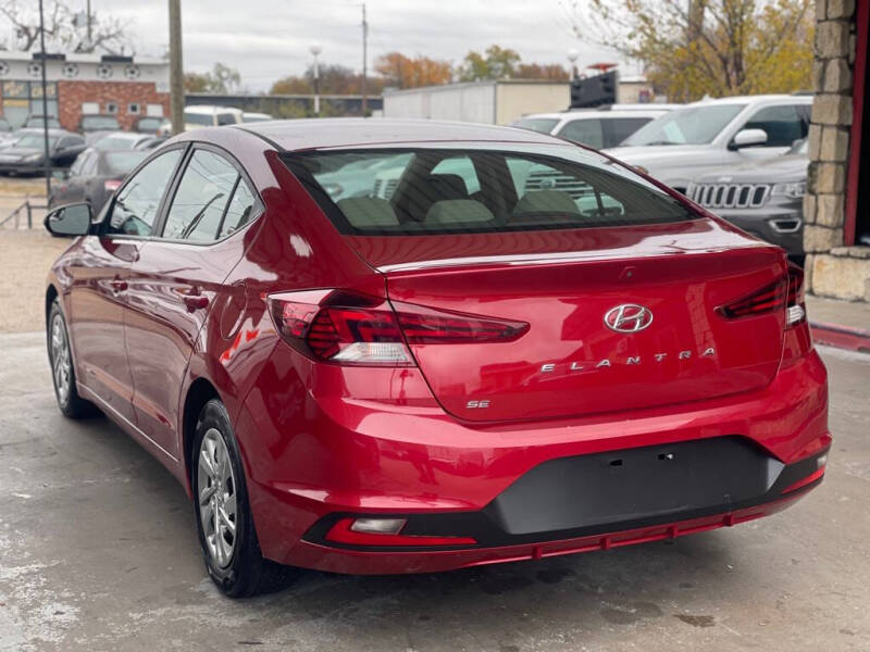 2020 Hyundai Elantra