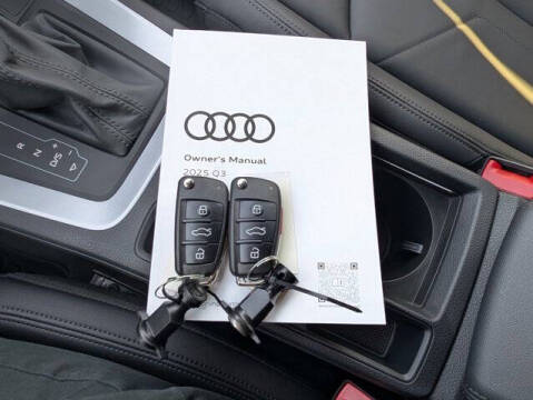 2025 Audi Q3 quattro S line Premium 45 TFSI
