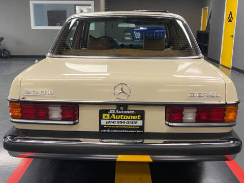 1979 Mercedes-Benz 300-Class