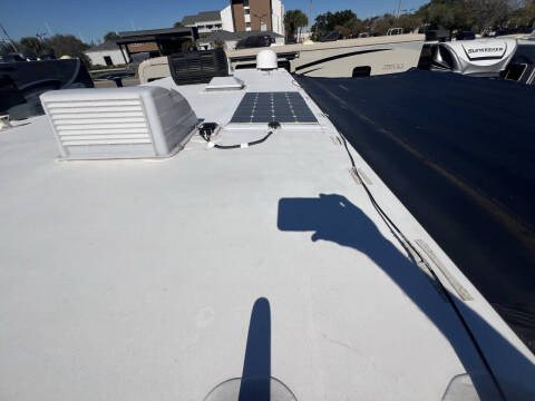 2019 Thor Motor Coach Freedom Elite