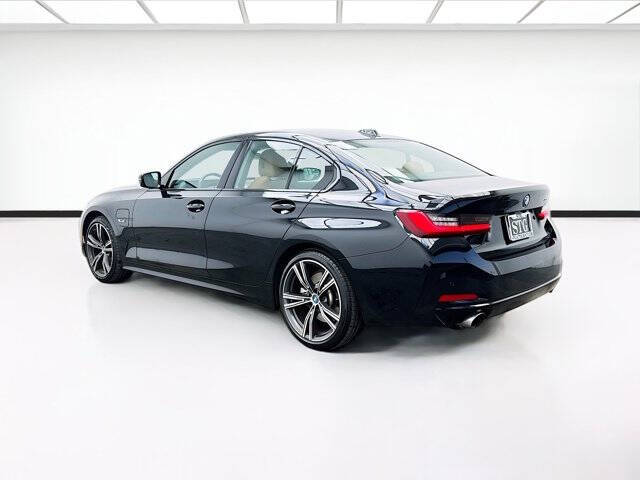 2023 BMW 3 Series 330e