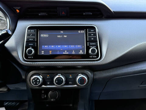2020 Nissan Kicks S