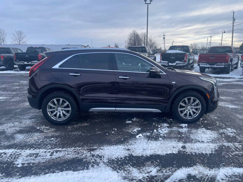 2021 Cadillac XT4 Premium Luxury