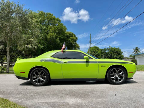 2015 Dodge Challenger R/T Plus