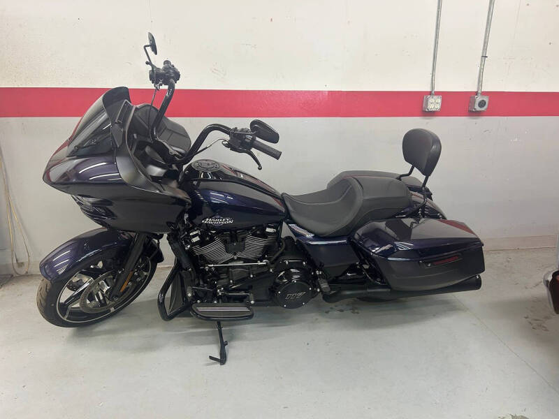 2025 Harley-Davidson Super Glide Custom