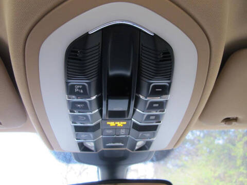 2014 Porsche Cayenne