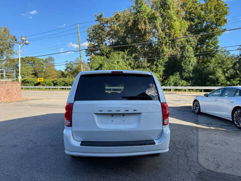 2015 Dodge Grand Caravan SE