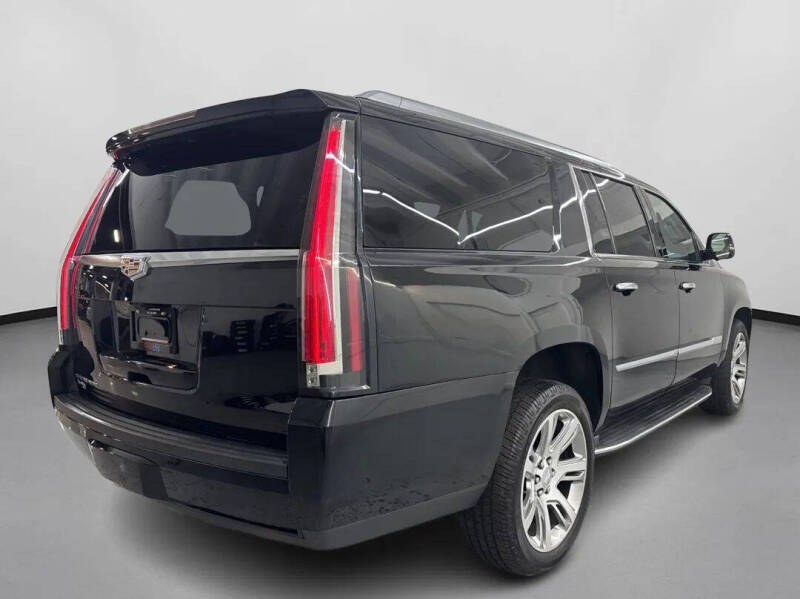 2020 Cadillac Escalade ESV Premium Luxury